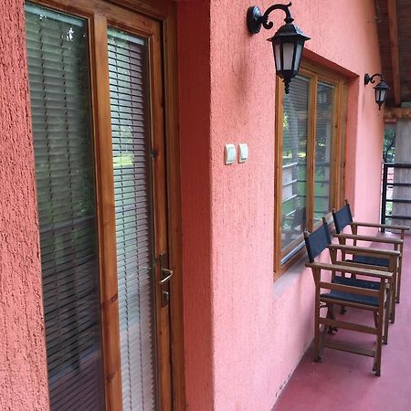 S' Centro - Park Apartments Kraljevo Dış mekan fotoğraf