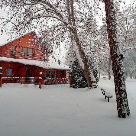 S' Centro - Park Apartments Kraljevo Dış mekan fotoğraf