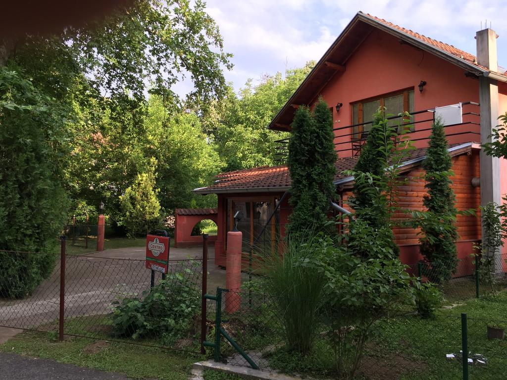 S' Centro - Park Apartments Kraljevo Dış mekan fotoğraf
